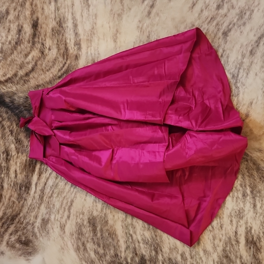 Beautiful HiLo Skirt!